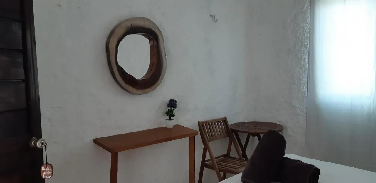 Hostel La Isla Holbox 0*,  México
